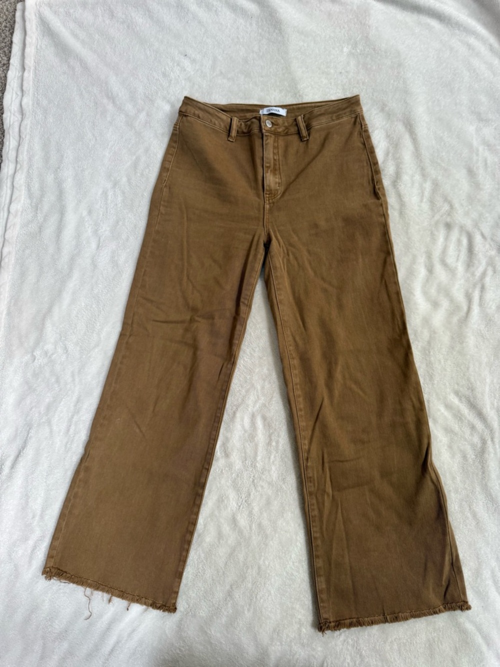 Zenana Outfitters Brown Cropped Bootcut Jeans